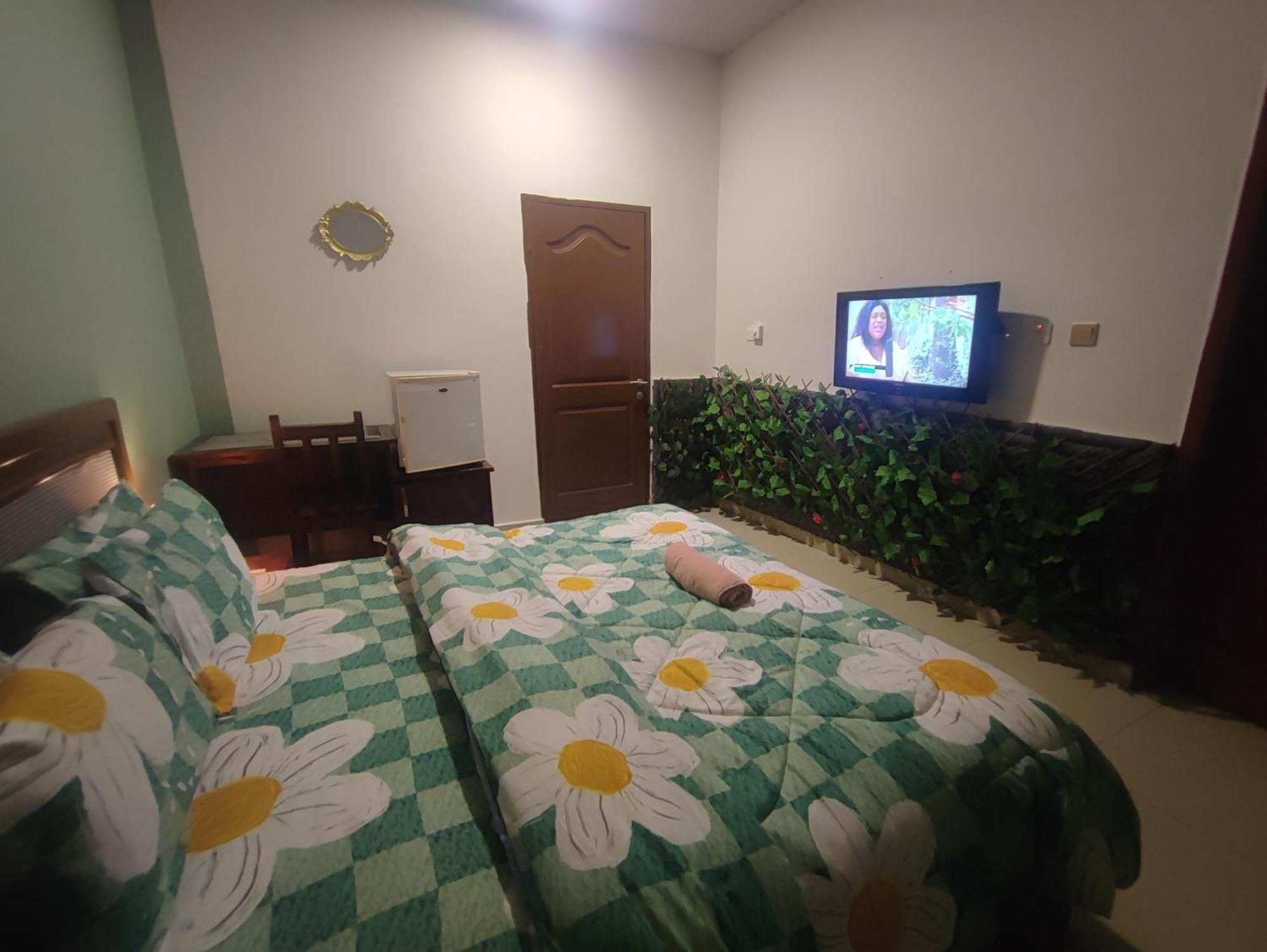Ellisa Hospitality And Spa Hotel Accra Kültér fotó