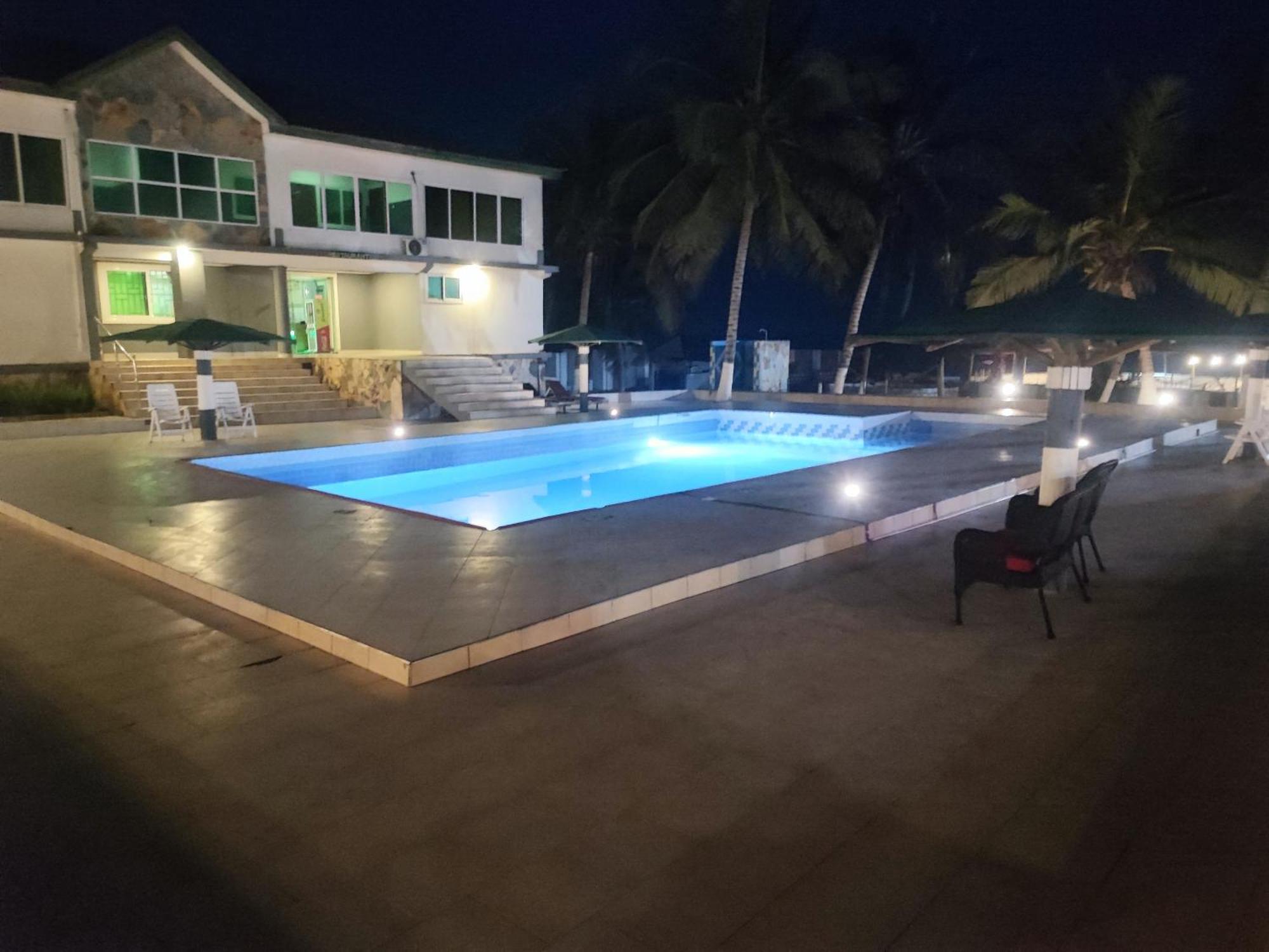 Ellisa Hospitality And Spa Hotel Accra Kültér fotó